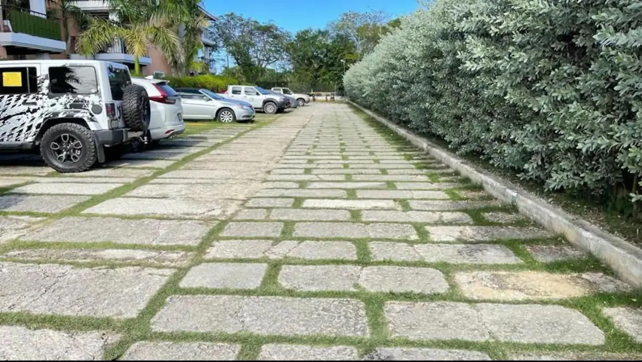 Tranquil 3 Bedroom Apartment - Pool & Private Beach Access プンタ・カナ