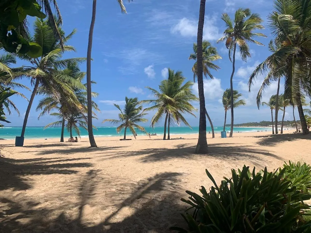 Tranquil 3 Bedroom Apartment - Pool & Private Beach Access プンタ・カナ